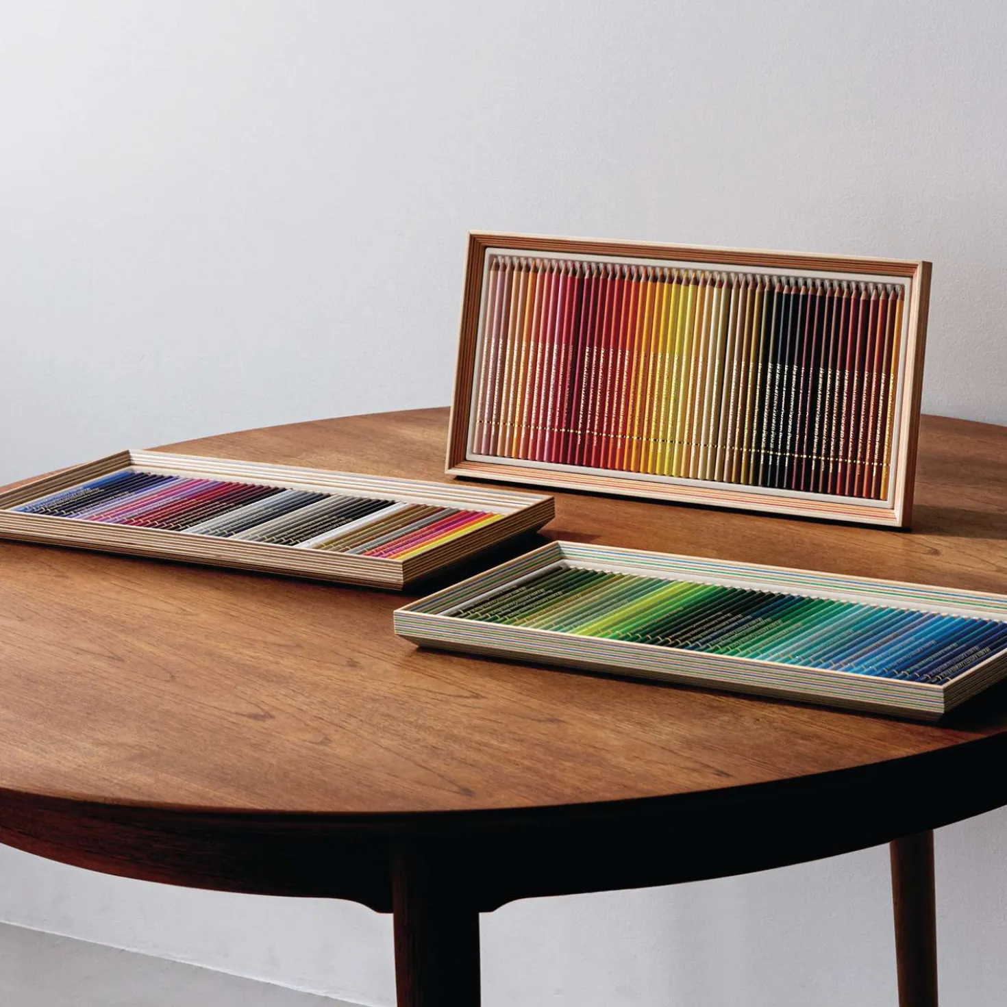 HOLBEIN Künstler-Farbstifte 150er-Set im Holzkasten (Komplett-Set)
