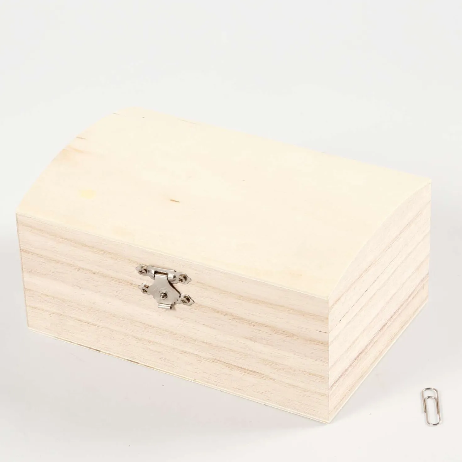 Holztruhe