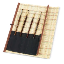 Raphaël® Acryl- und Ölpinsel mit Bambusmatte, 4er-Set