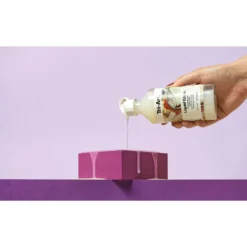 Tri-Art™ Liquid Glass Pouring Medium & Finishing Resin